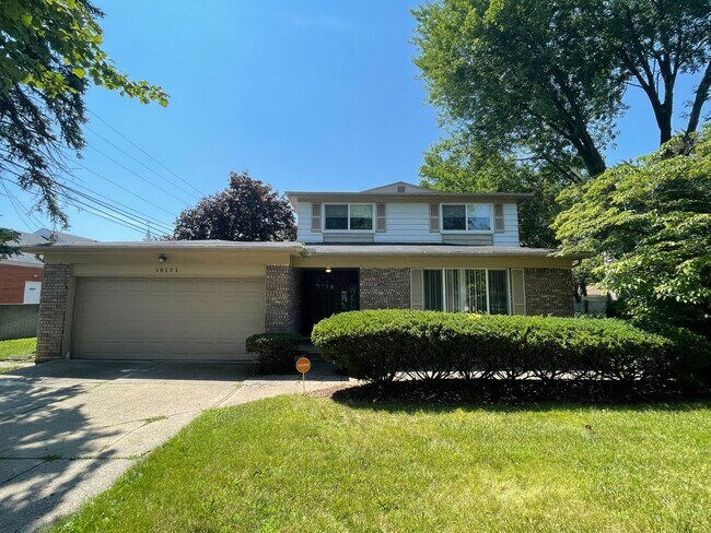 Beautiful home in Lathrup Village--3br/2.5... - Beautiful home in Lathrup Village--3br/2.5...