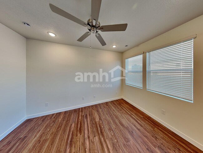 Photo - 3427 N Delta St