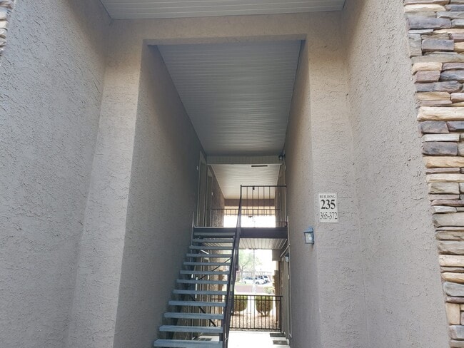Photo - 5060 Indian River Dr