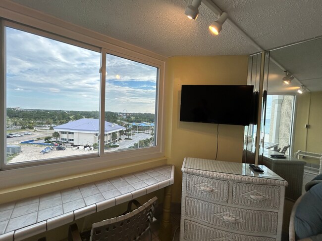 Photo - 8817 Thomas Dr Unit A820