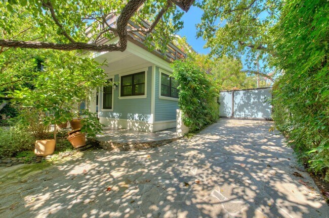 Photo - 3008 3rd St Unit B