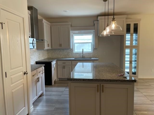 Photo - 307 Altozano Dr