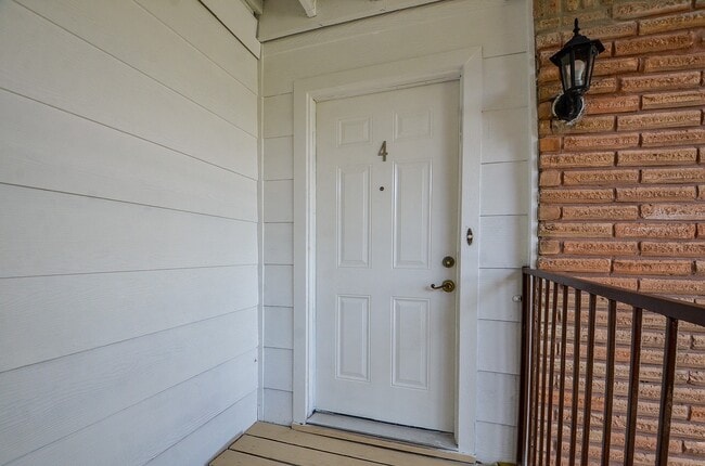 Photo - 8810 Ilona Ln Unit 4