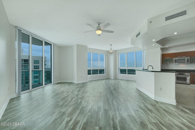 Photo - 241 Riverside Dr Unit 2509