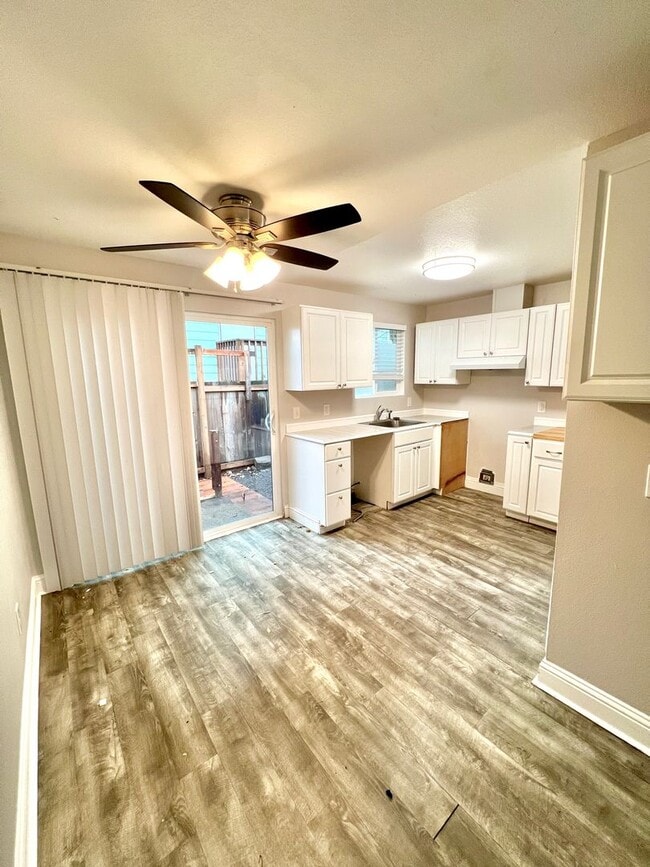 Photo - LUPUS01 Unit #2