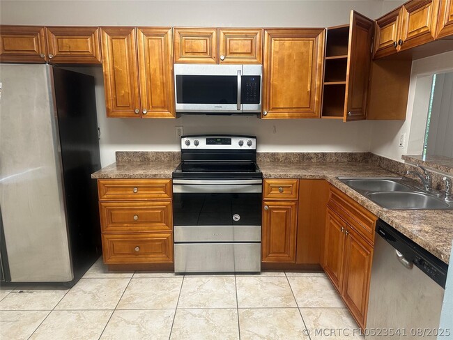 11150 W Sample Rd Unit 50