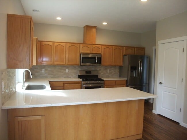 Photo - Newer 3 Bedroom Home in SW Albany Ready To Move Into