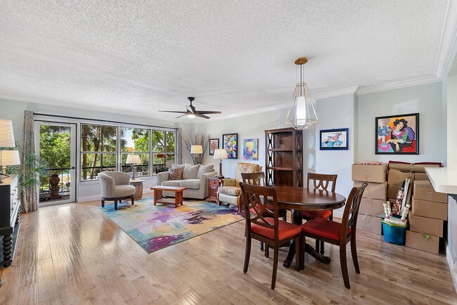 Photo - 10777 W Sample Rd Unit 310