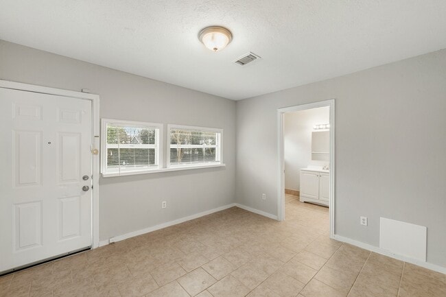 Photo - 1130 17th Ave N
