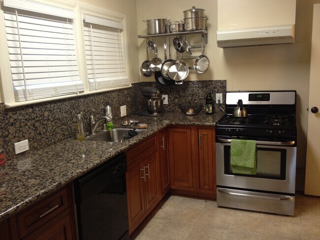 Photo - 707 Brent Ave Unit Lower