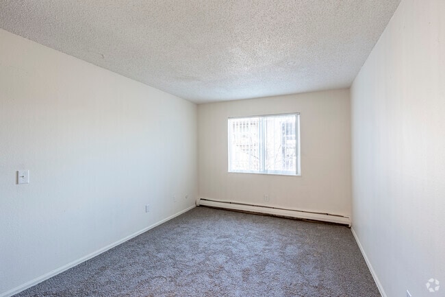 2BR, 2BA, 850SF - Bedroom 1