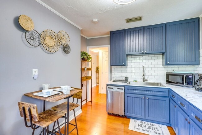 Photo - 1644 Naldo Ave