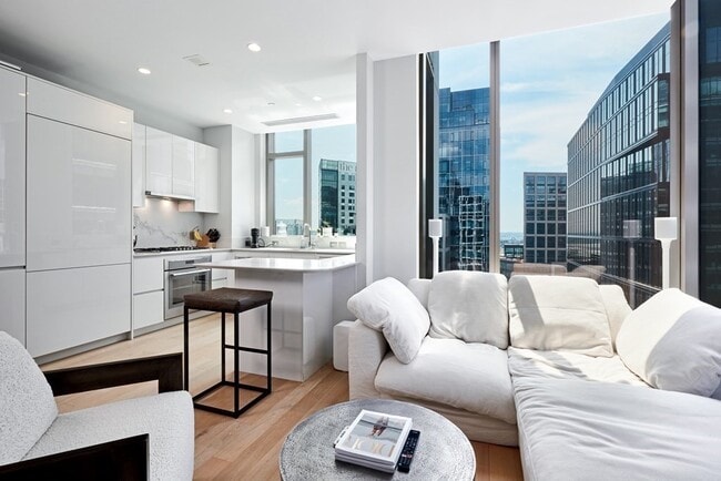 Photo - 133 Seaport Blvd Unit 1703