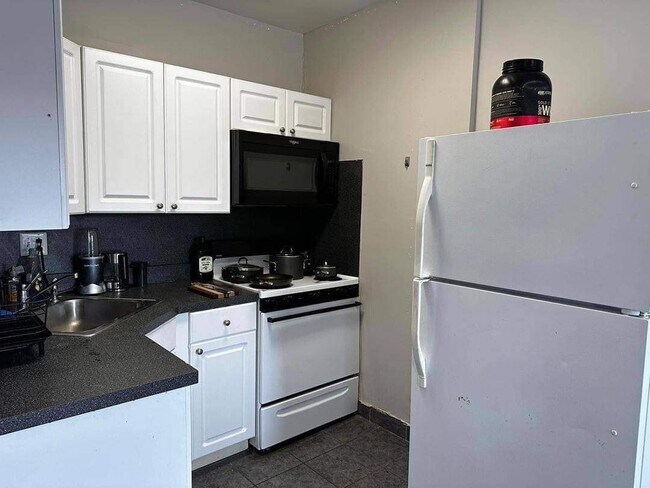 Photo - 48 W 75th St Unidad 1 br 1 bth Apartment