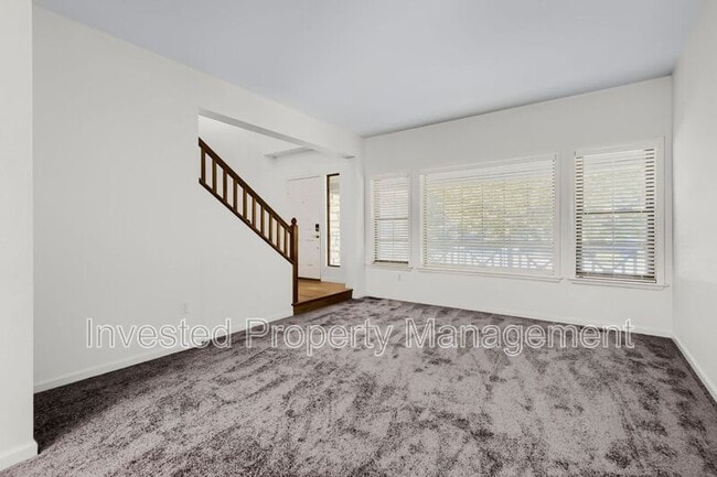 Photo - 18895 E Saratoga Cir
