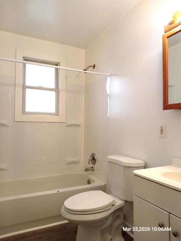 Photo - 238 Hollingsworth Manor