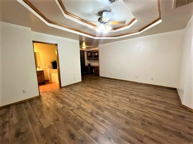 Photo - 8104 Eagle Cir