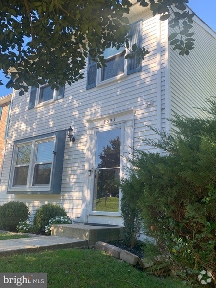 Building Photo - 9953 Valley Park Dr Rental