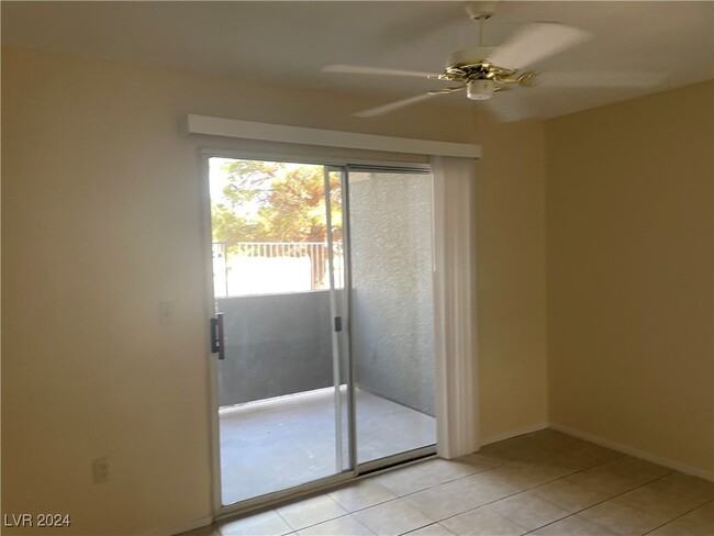 Photo - 555 E Silverado Ranch Blvd Condo Unit 1161