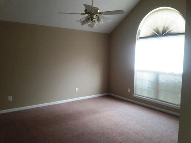 Photo - 314 Taylor Cir