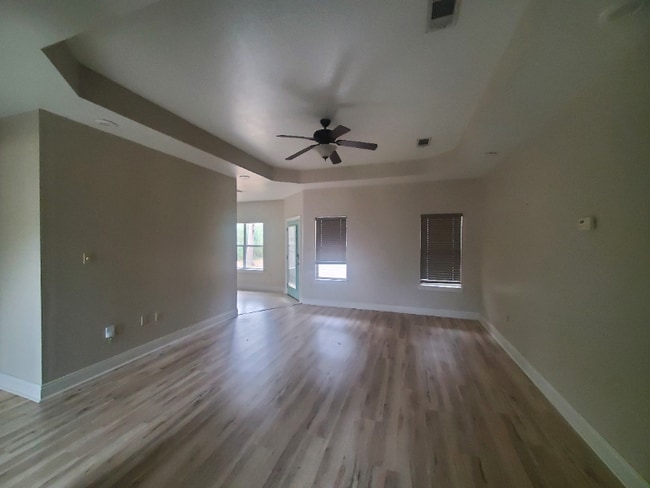 Photo - 1061 Gage Dr