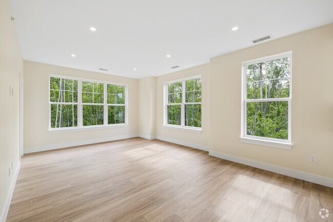 1BR, 1BA - 937SF - Living Room