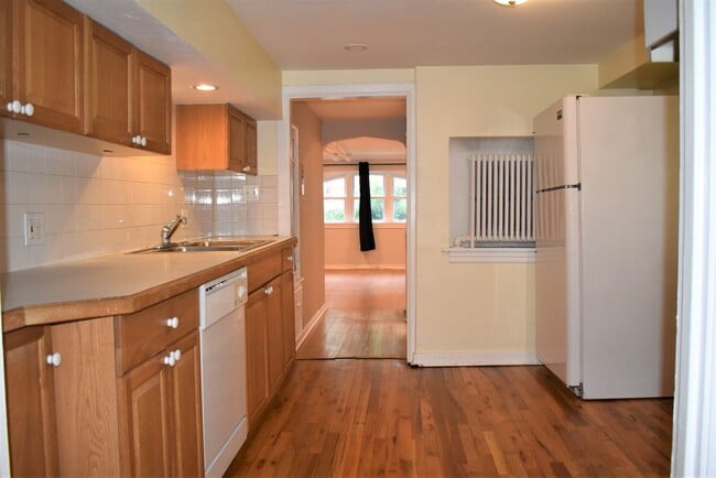 Photo - 1628 Gunderson Ave Unit BSMT