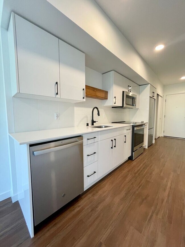 Photo - Spur Apartments