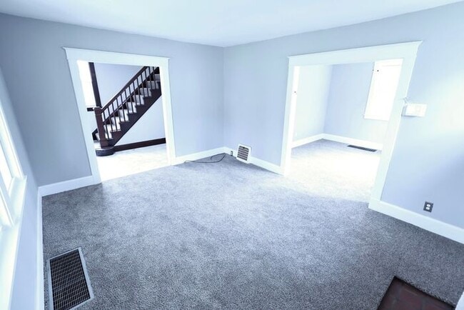 Photo - 1598 Pilgrim St