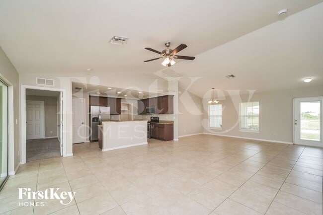 2321 NW 9th Ave