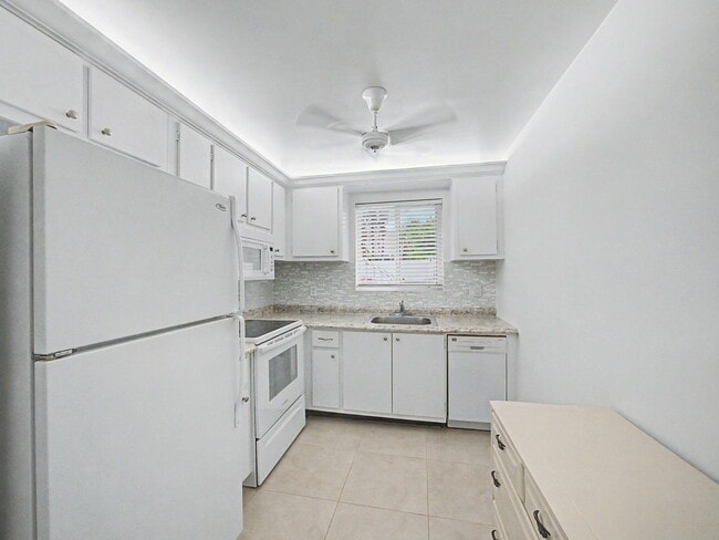 Photo - 3 Westwood Ave Unit 101E