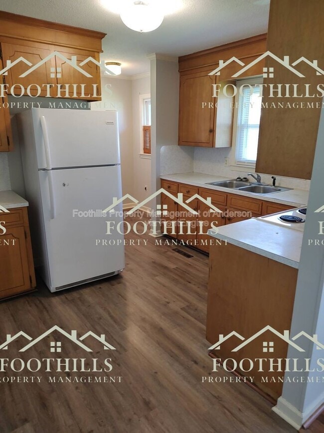 Photo - 3503 Woodcone Trail