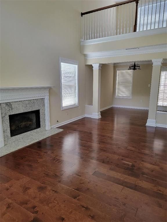 Photo - 2199 Mainsail Dr NE