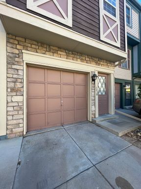 Photo - Beautiful 2-Bedroom Townhome in Aurora – Available November 10th!