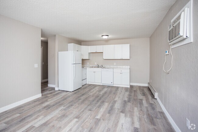 1BR, 1BA - 625 SF - Sycamore Village Apartments