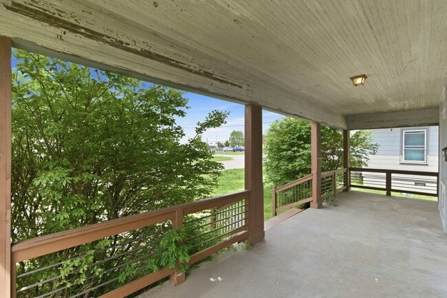 Photo - 3 Bedroom | 2 Bathroom | Springfield MO