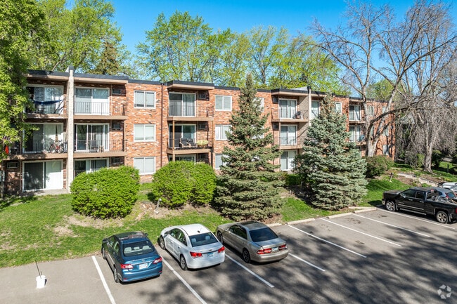 Photo - Apache Manor Apartments