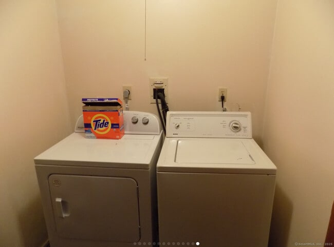 Photo - 31 Meloy Rd Unit APT 2B