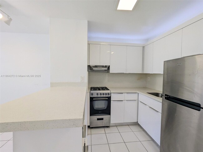 Photo - 710 Washington Ave Unit 324