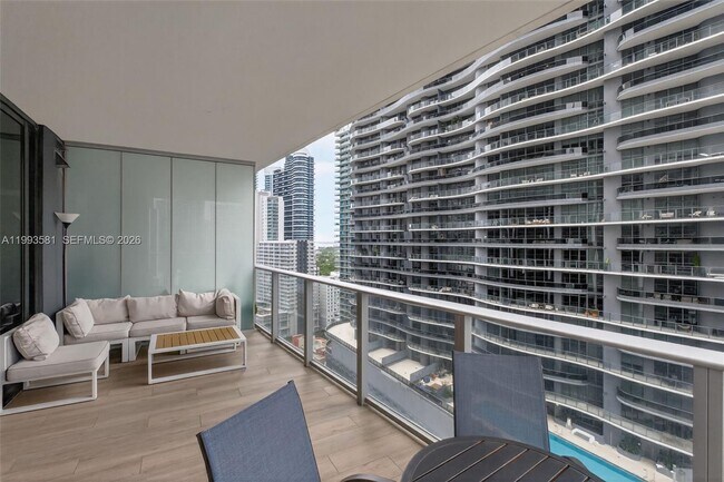 Photo - 1010 Brickell Ave