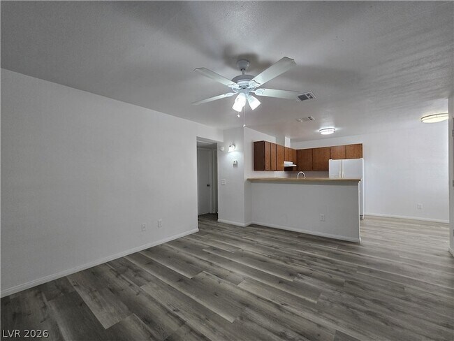 2742 Alicialynn Way Unidad A