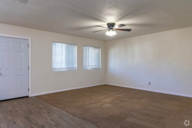 2 BR, 2 BA - 1056SF - Northeastern Apts