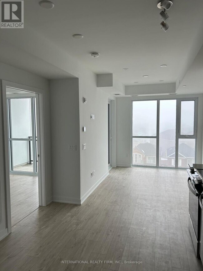 Photo - 770 Whitlock Ave Unit 502