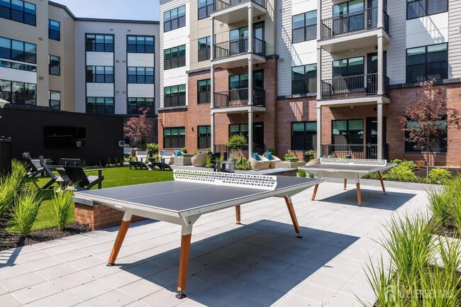 Photo - 200 Schindler Dr