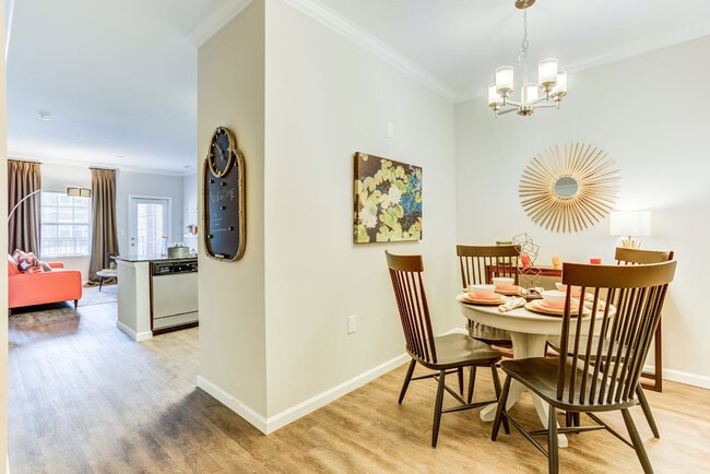 Zen 3BD 2BA 1311 sf