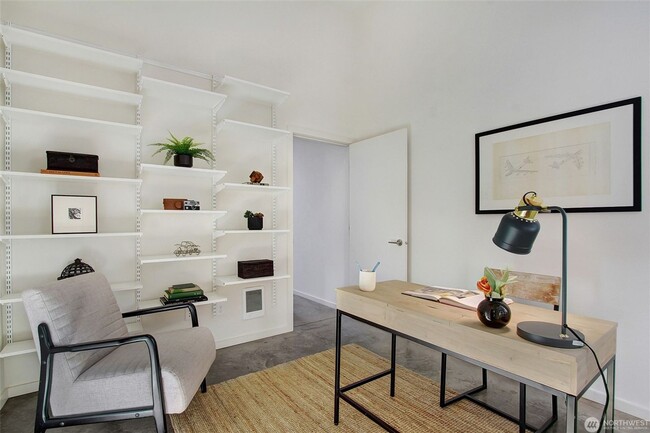 Photo - 2Bd/2Ba Seattle Townhouse