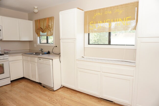 Photo - 3055 Timber Hill Ln