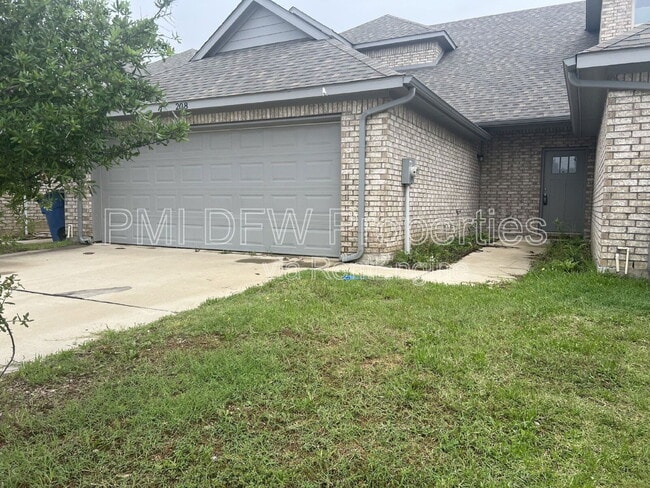 Photo - 212 Stone Cir