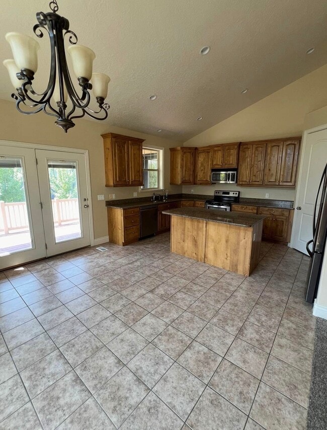 Photo - 2049 Sunflower Ln