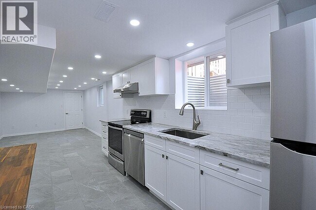 Photo - 75 Woodhaven Rd